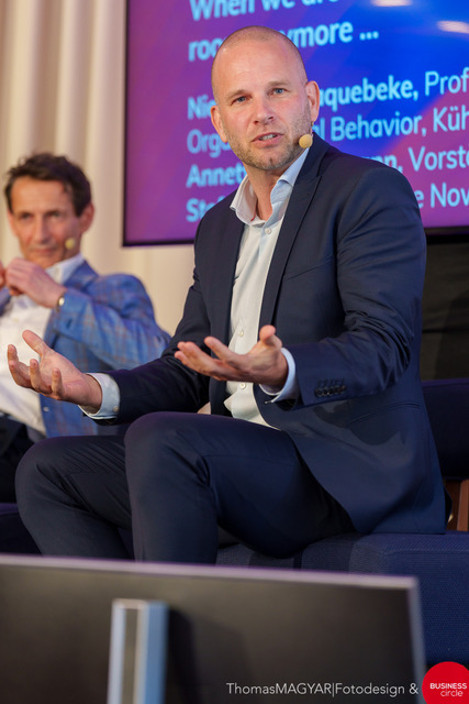 Prof. Dr. Niels Van Quaquebeke